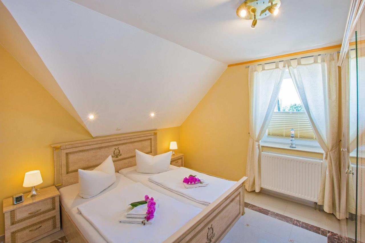 Apartment Europa *